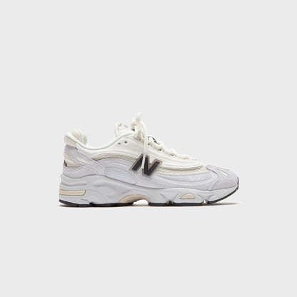 Women Kith New Balance M1000 - Pearl Grey