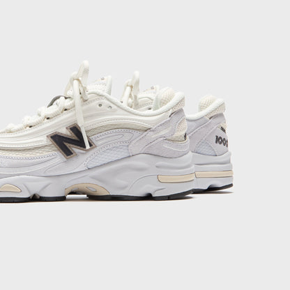 Women Kith New Balance M1000 - Pearl Grey