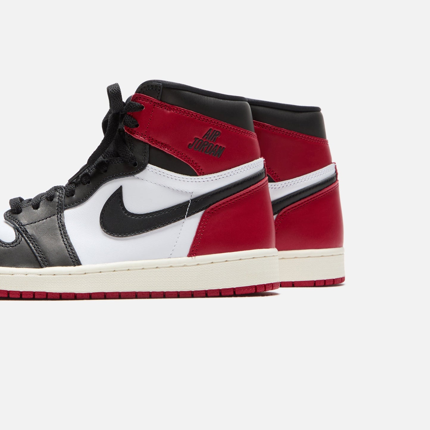 Men Kith Jordan Air Jordan 1 Retro High OG - Black / Varsity Red