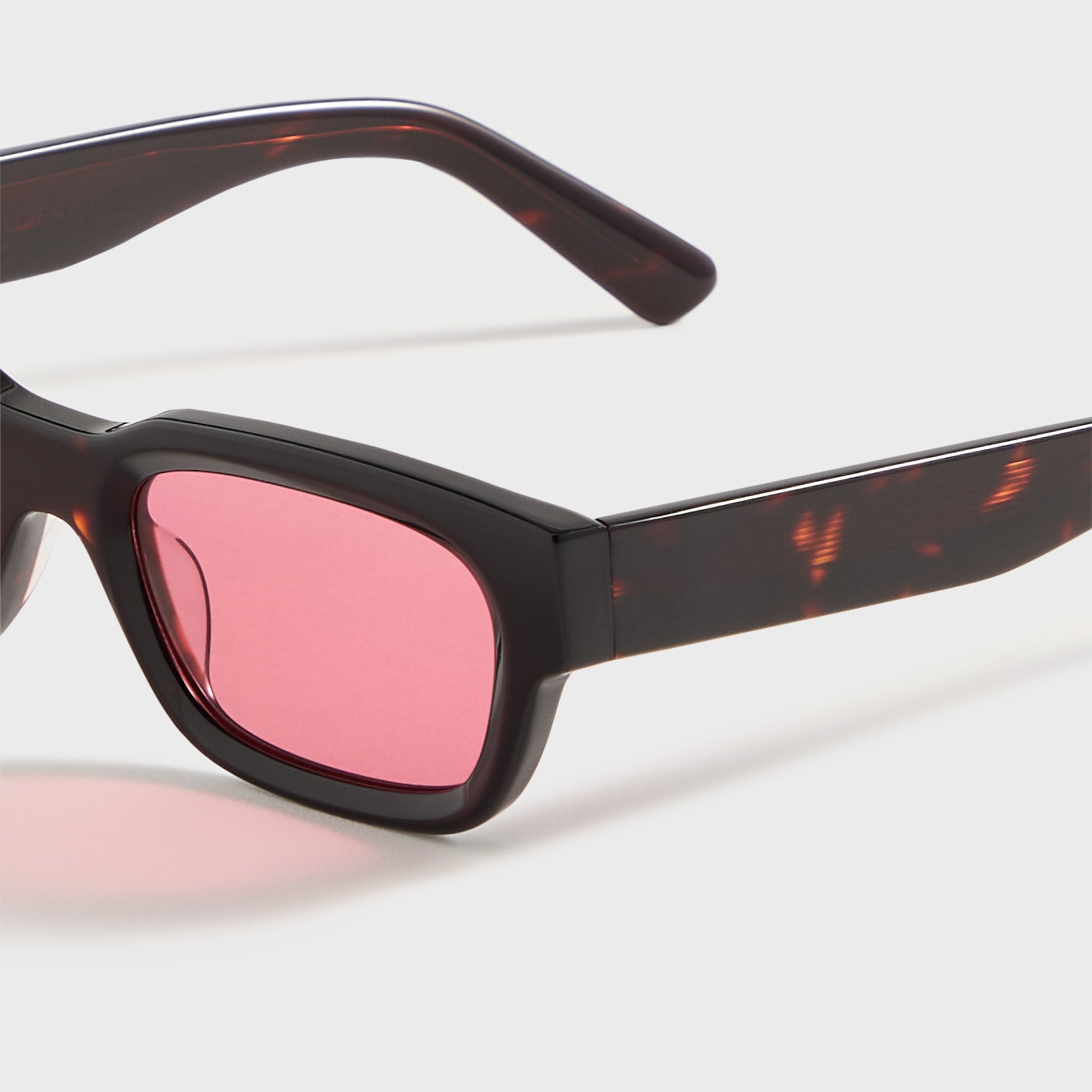 Men|Women Kith AKILA Zed Sunglasses - Tortoise / Rose