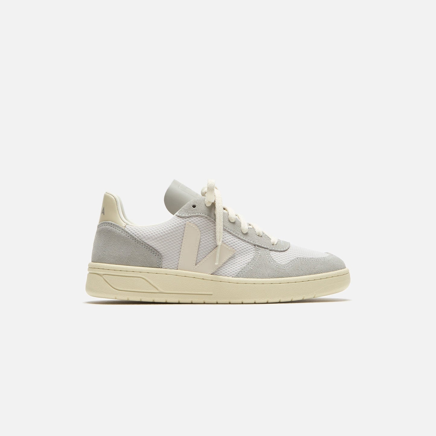 Men Kith Veja V-10 - Light Grey Pierre