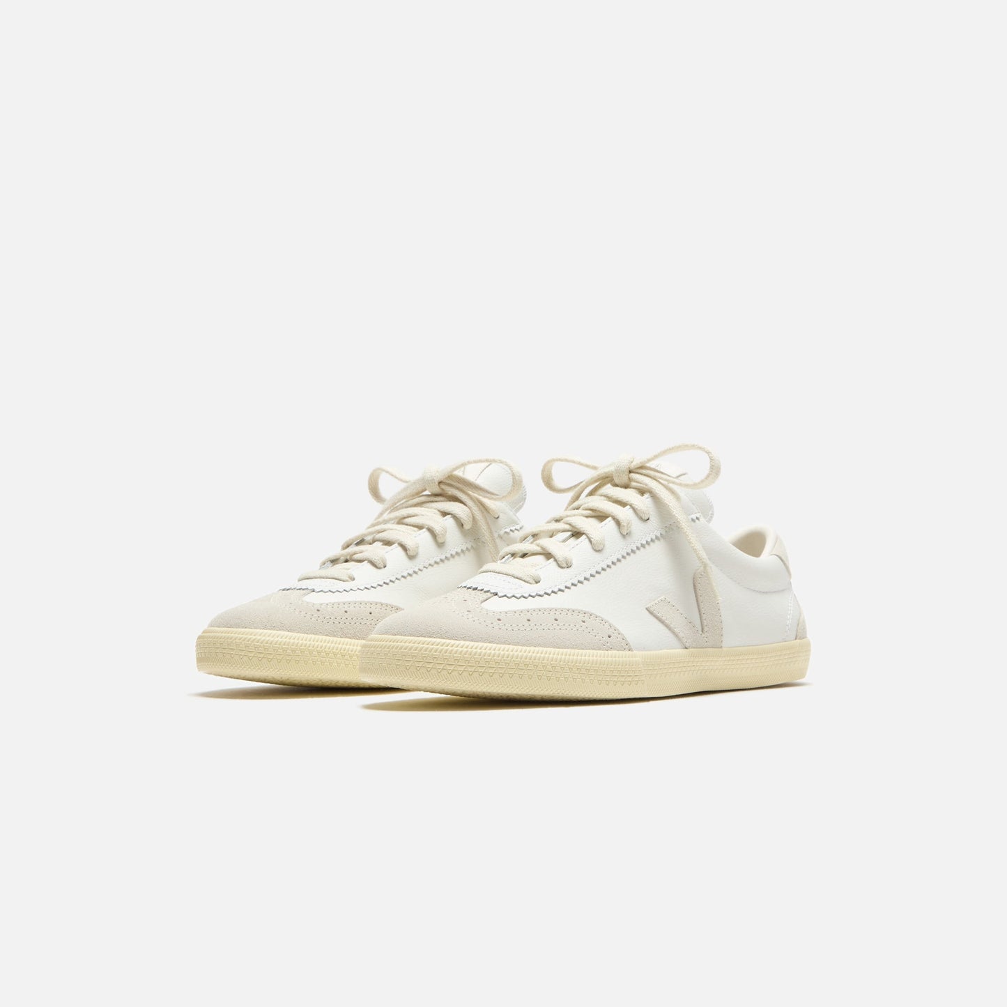 Women Kith Veja WMNS Volley - White / Natural