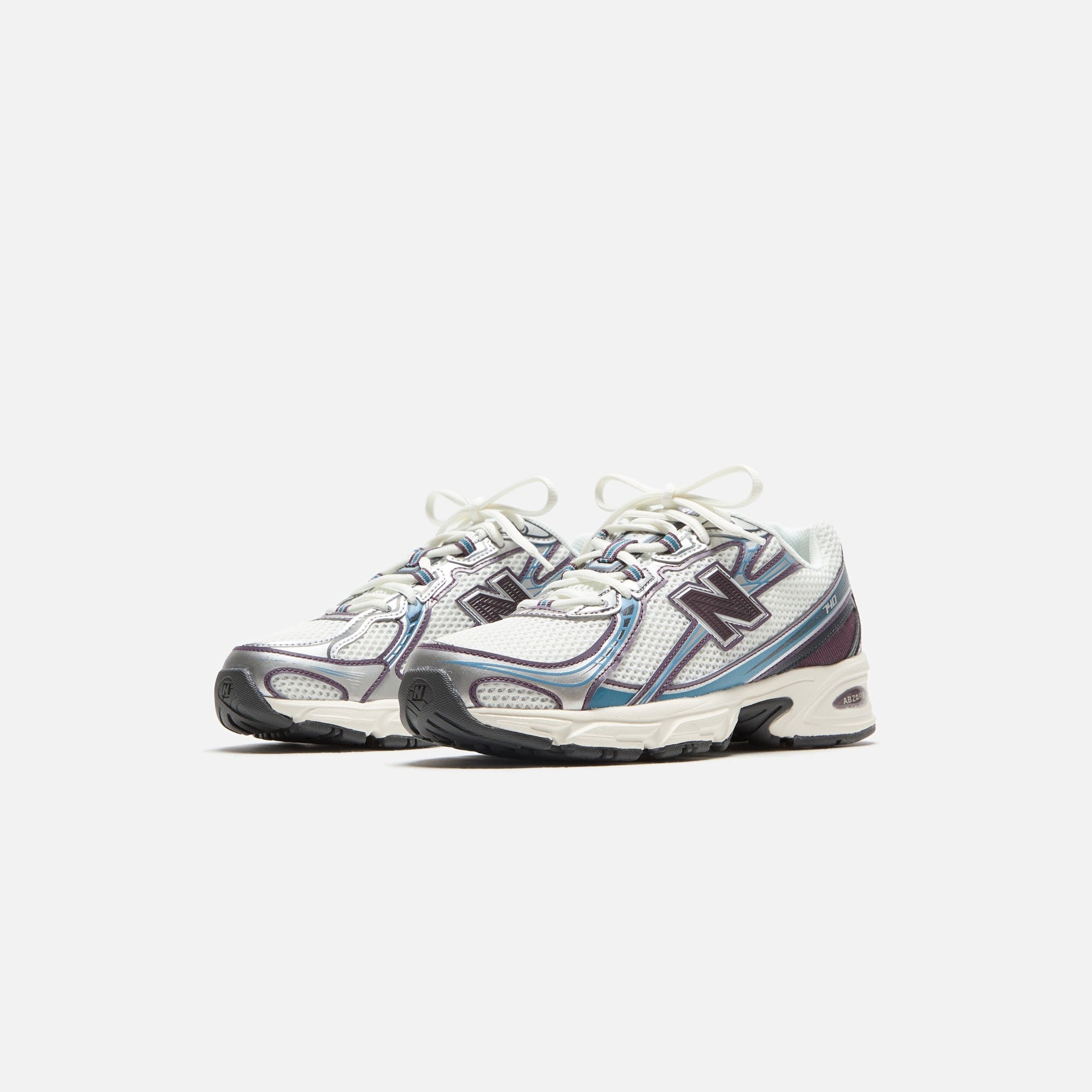 Men Kith New Balance 740 - Plum Brown / Sea Stone
