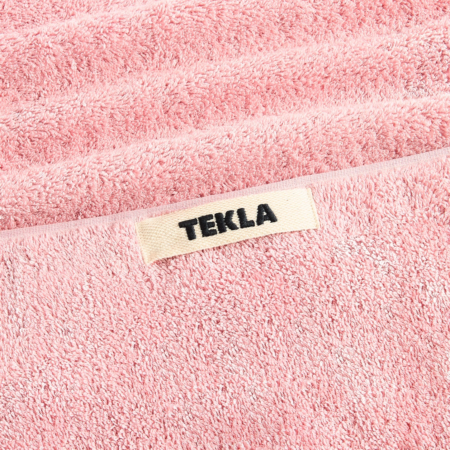 Women Kith Tekla Bath Towel - Shaded Pink