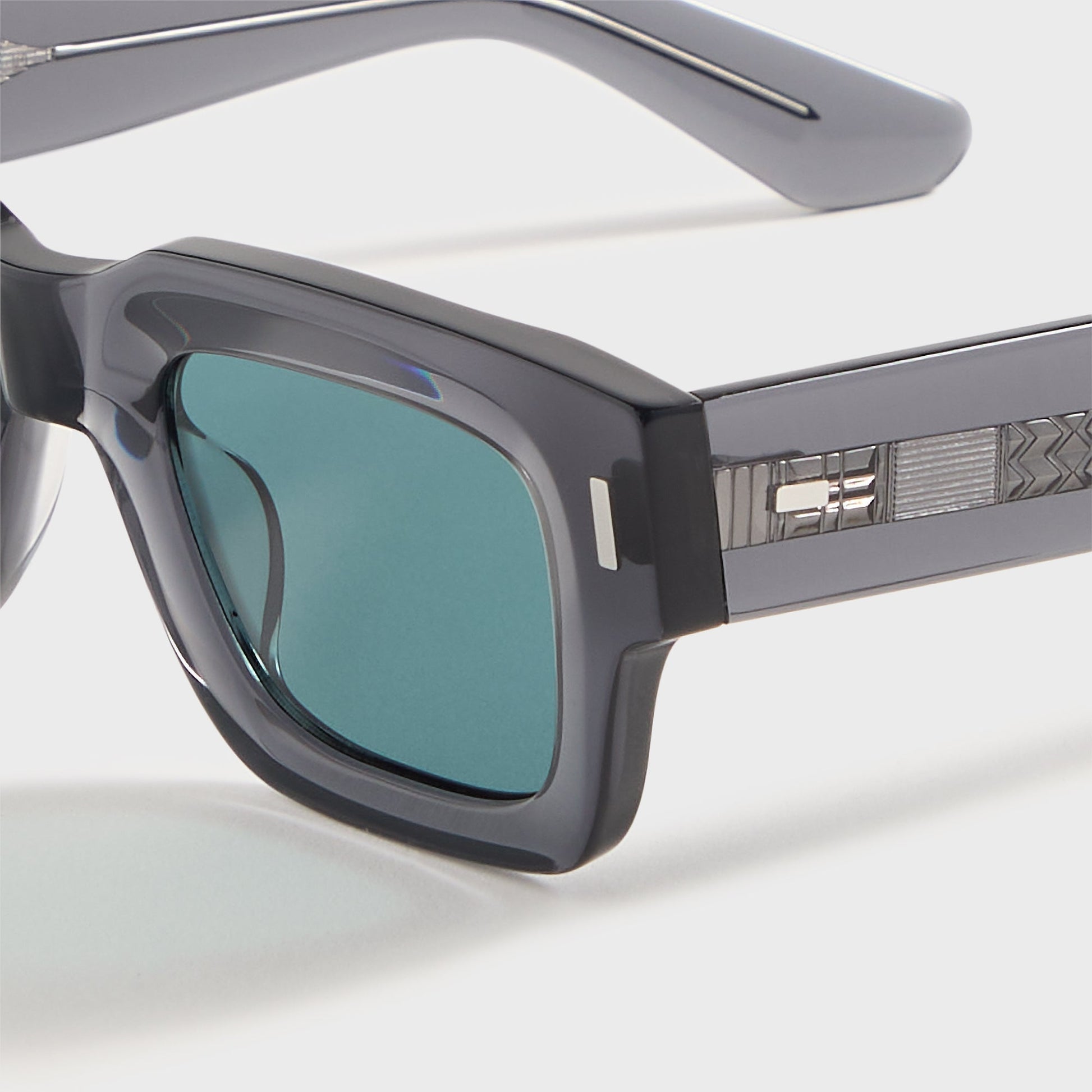Men Kith AKILA Ares Sunglasses - Cement / Viridian