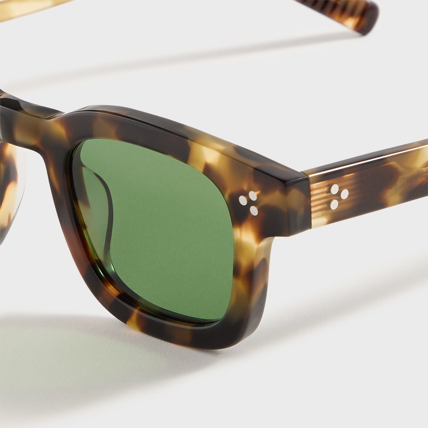 Men Kith AKILA Ascent Sunglasses - Camo Tortoise / Green