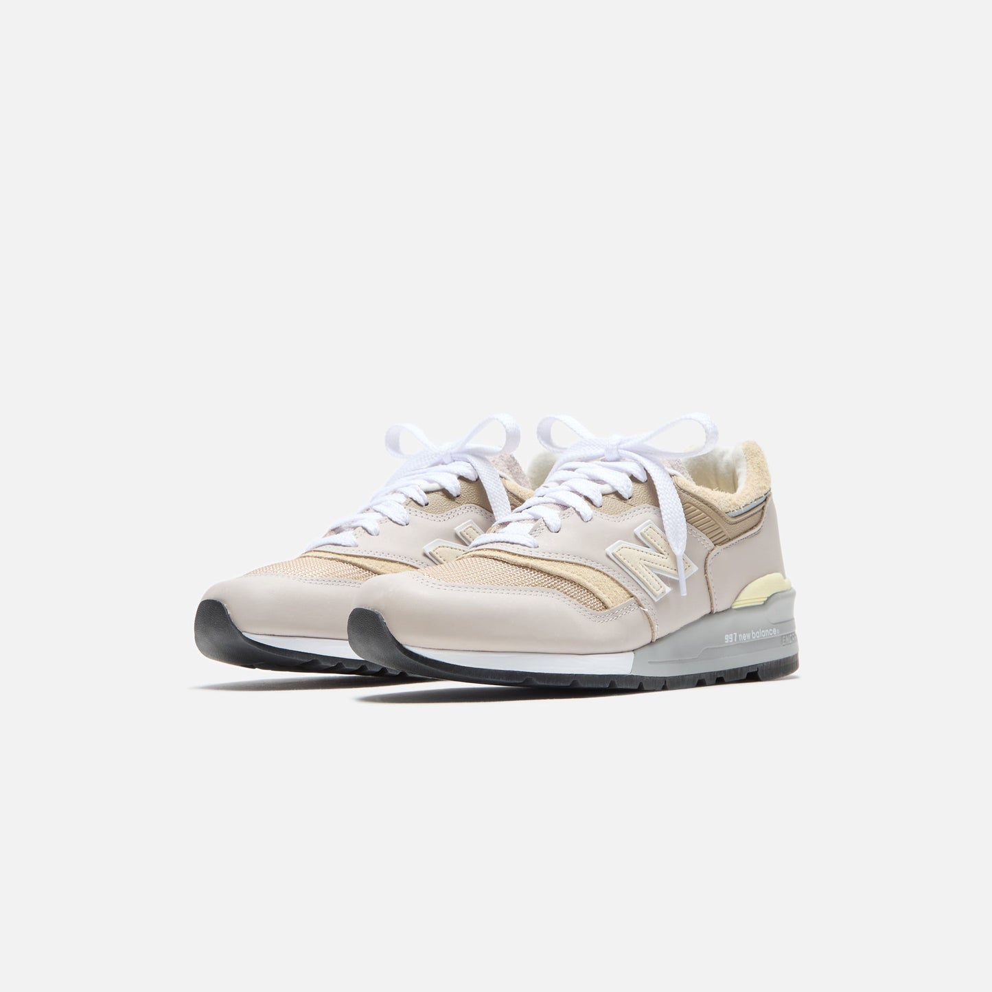 Men Kith New Balance Made in USA 997 - Moonrock / Driftwood