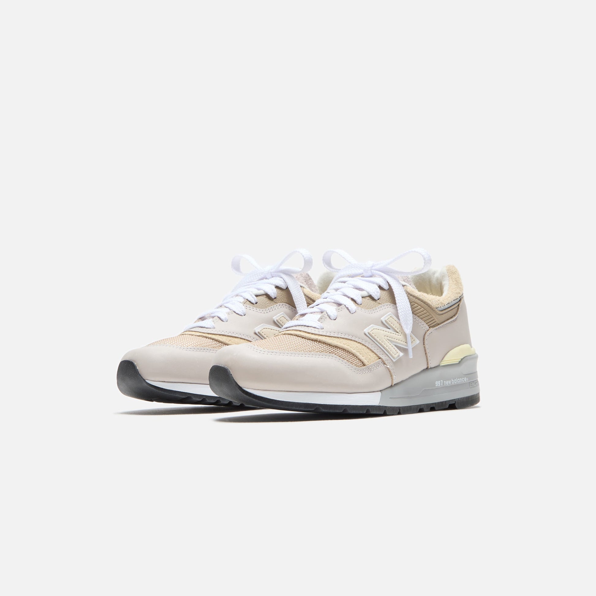 Men Kith New Balance Made in USA 997 - Moonrock / Driftwood