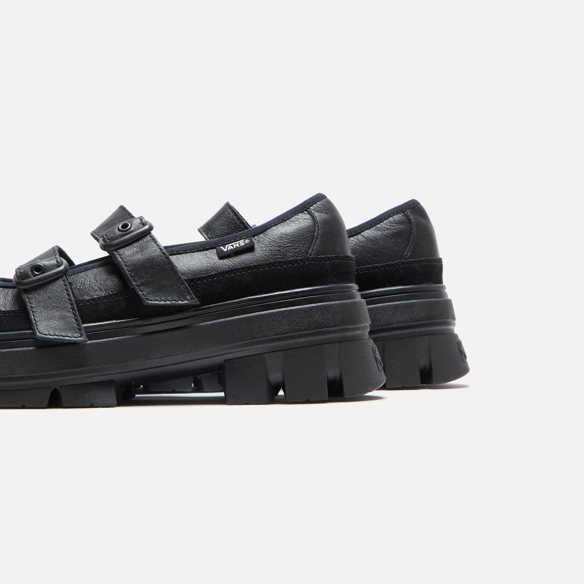 Women Kith OTW By VANS x Beatrice Domond Mary Jane Elevate - Black