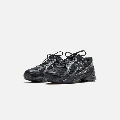 Men Kith New Balance 740 - Black / Silver Metallic