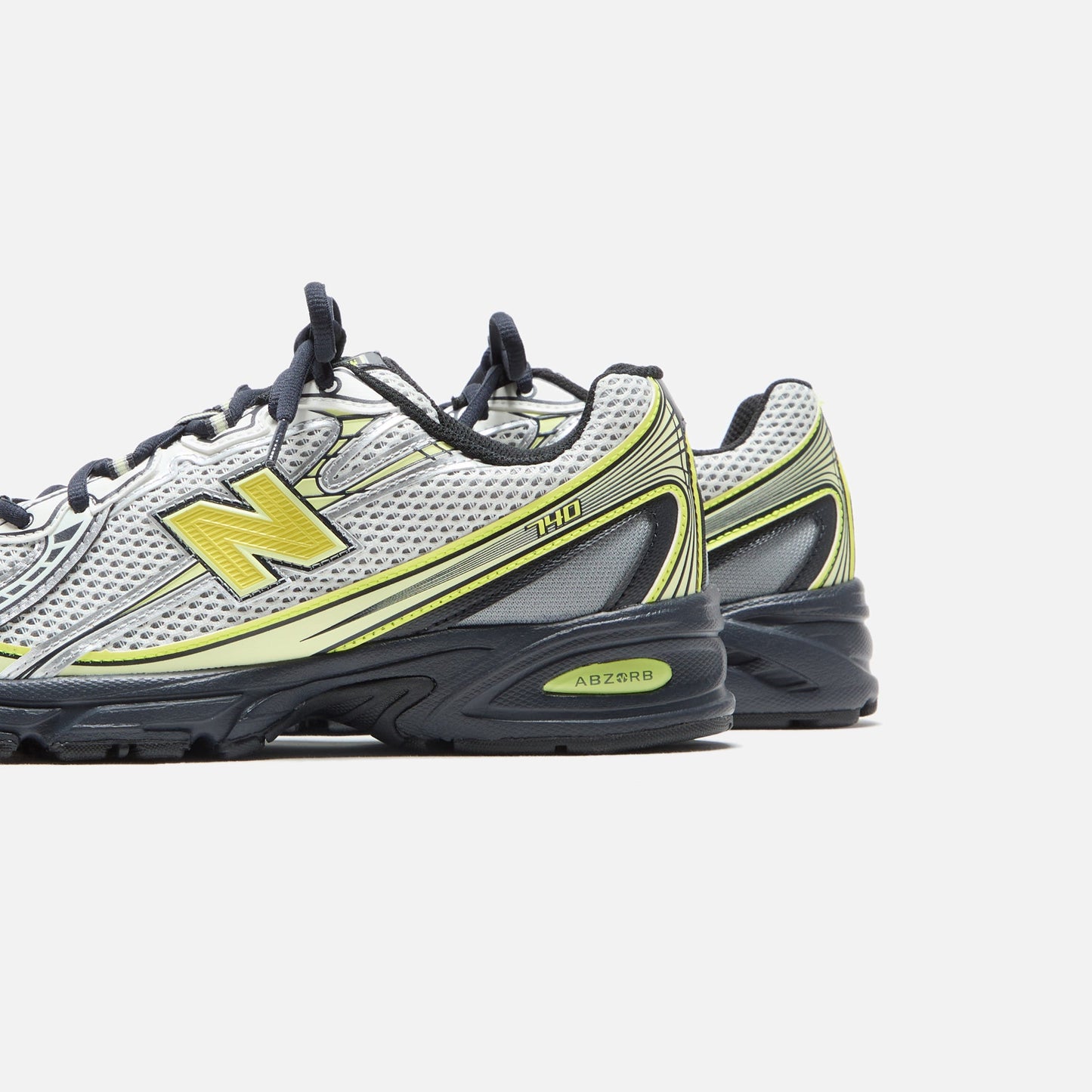 Men Kith New Balance 740 - Sea Salt / Phantom / Firefly