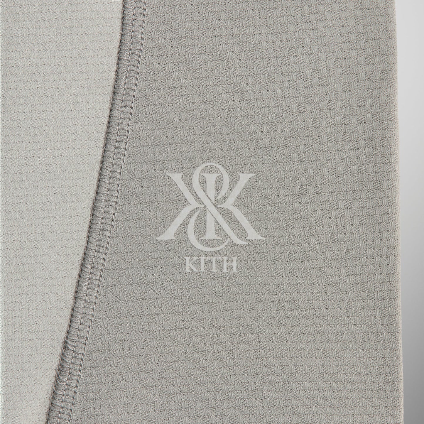 Men Kith Kith Panelled Donovan Tee - Tin