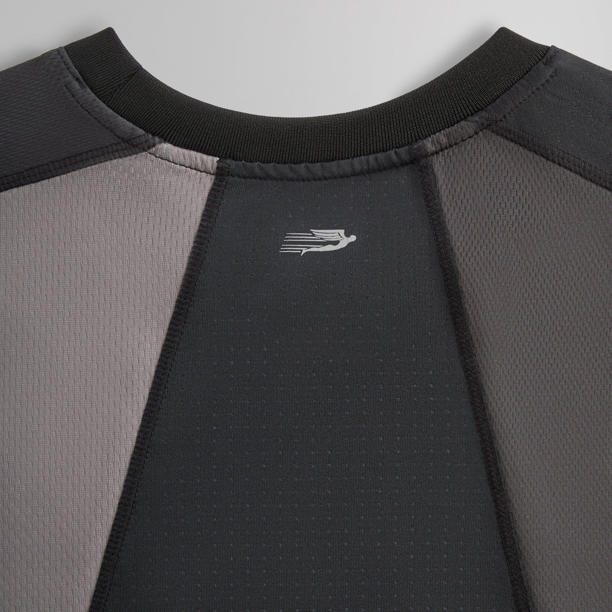 Men Kith Kith Long Sleeve Panelled Otto Tee - Black
