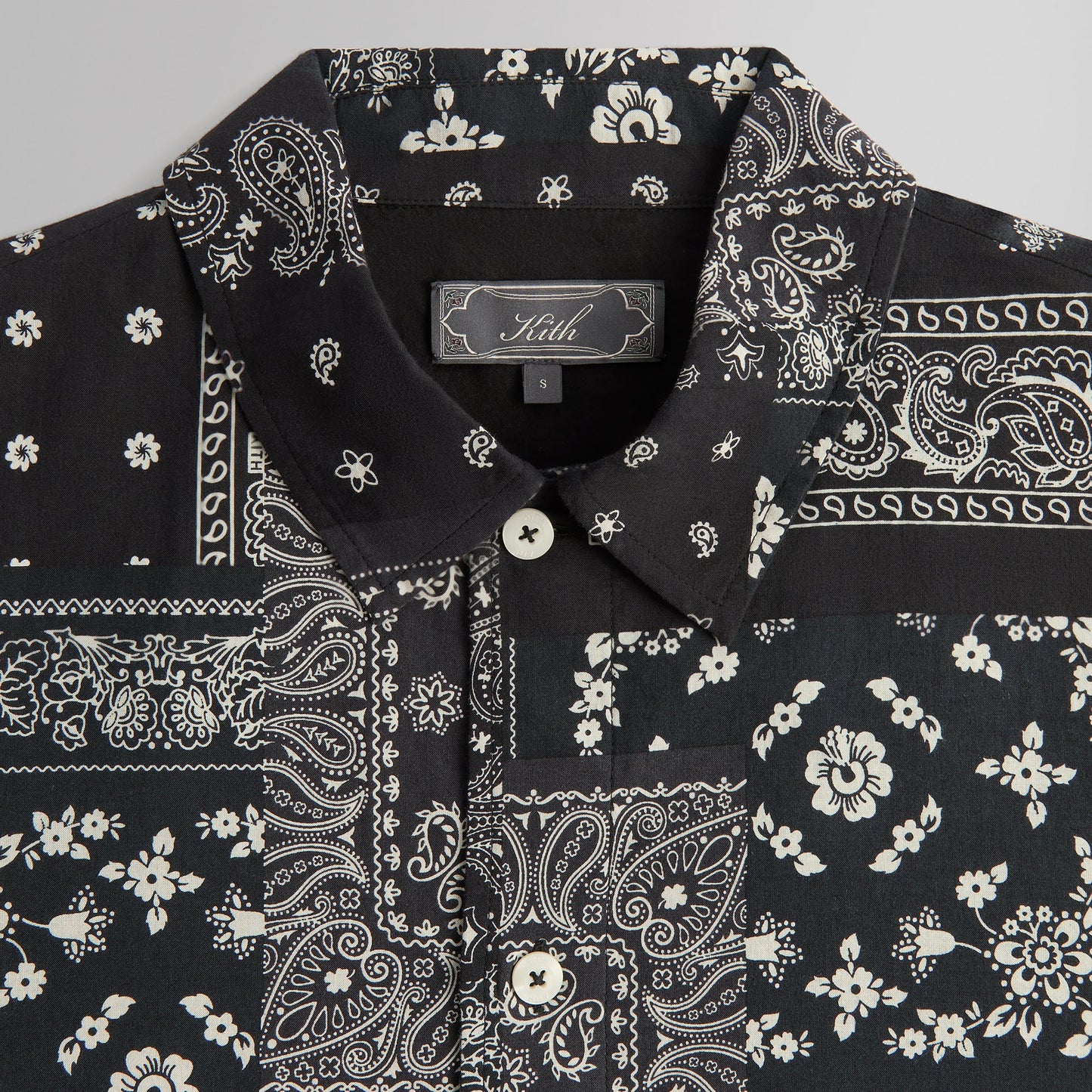Men Kith Kith Washed Cotton Bandana Boxy Collared Overshirt - Black