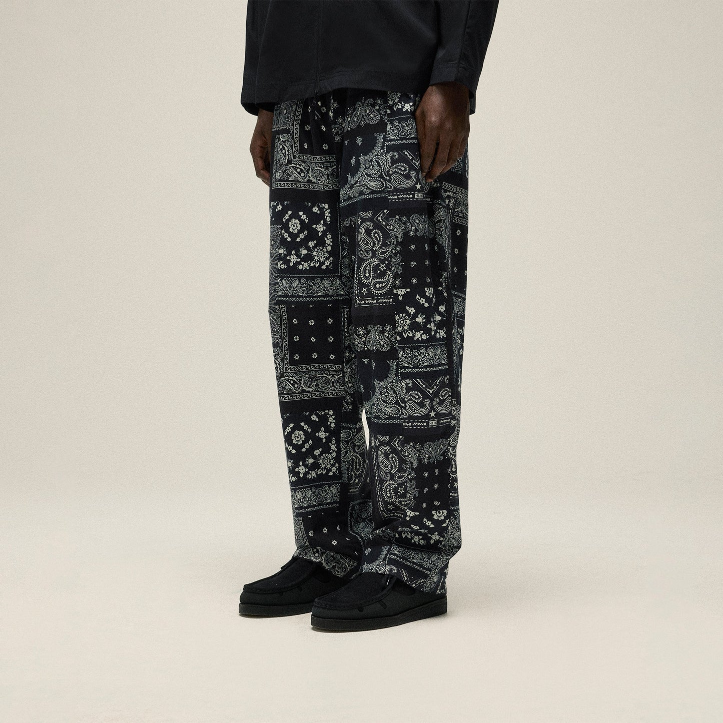 Men Kith Kith Washed Cotton Bandana Barrow Pant - Black