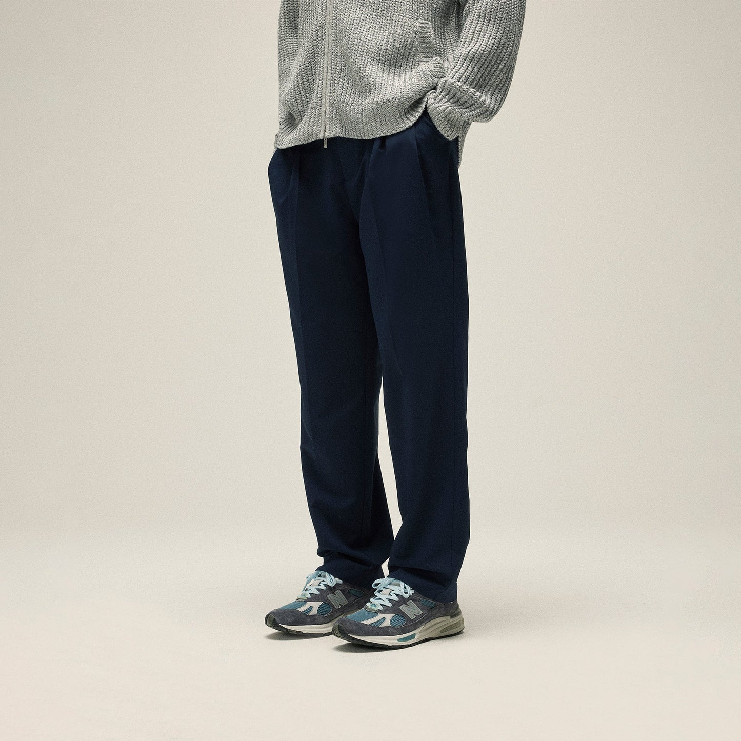 Men Kith &Kin Kylan Pleater Trouser - Nocturnal