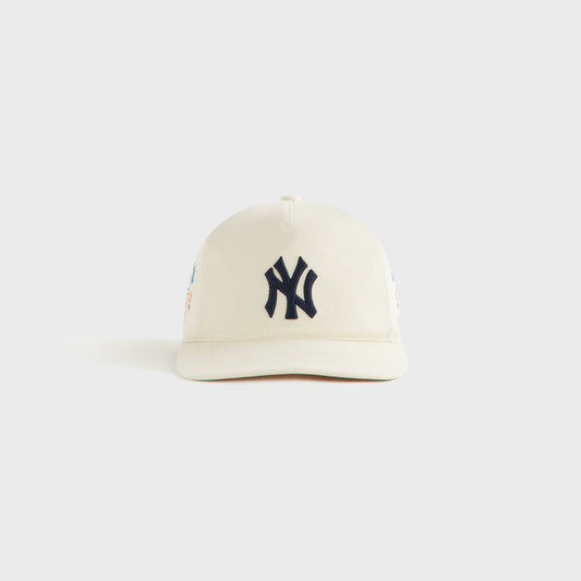 Kids Kith Kith Kids for the New York Yankees Floral Hitch Snapback - Sandrift