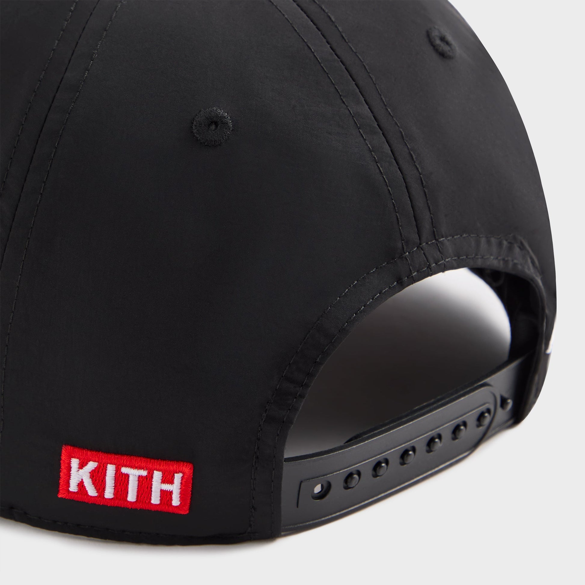 Men Kith Kith for Cigarette Wrinkle Nylon Bay Low Pinch Crown Snapback - Black