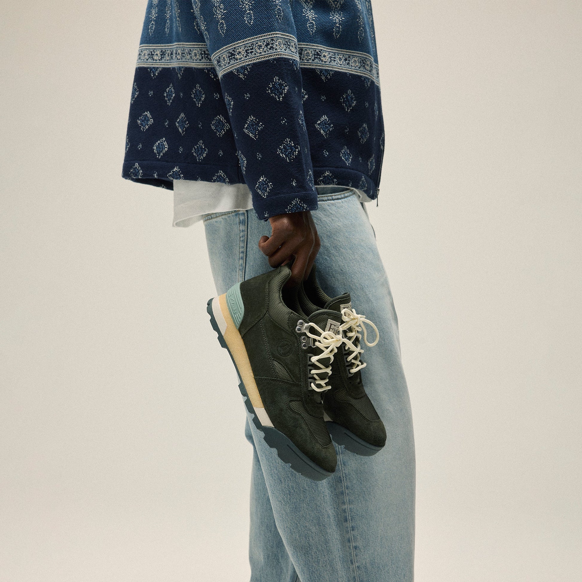 Women|Men Kith 8th St by Ronnie Fieg for Clarks Originals Laddow - Dark Olive Combi