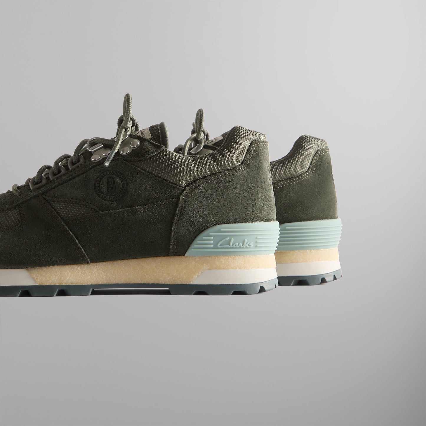 Women|Men Kith 8th St by Ronnie Fieg for Clarks Originals Laddow - Dark Olive Combi