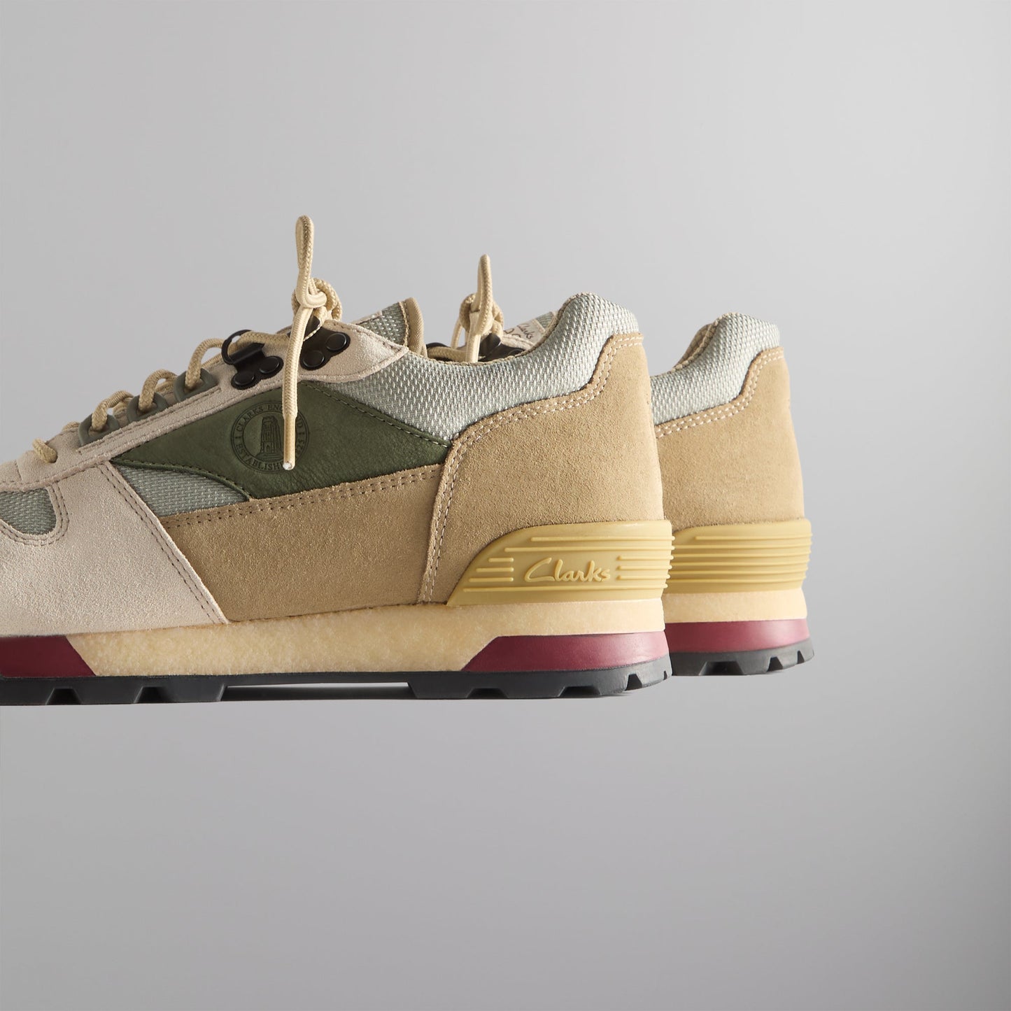 Women|Men Kith 8th St by Ronnie Fieg for Clarks Originals Laddow - Sand Combi
