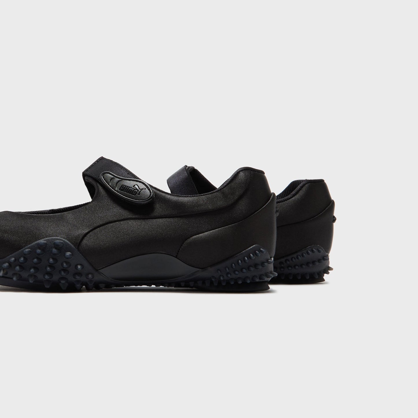 Women Kith PUMA WMNS Mostro Fey Satin - Puma Black / Cool Dark Gray