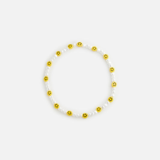 Women Kith Crystal Haze Exclusive Smiley Phone Bracelet - Pineapple