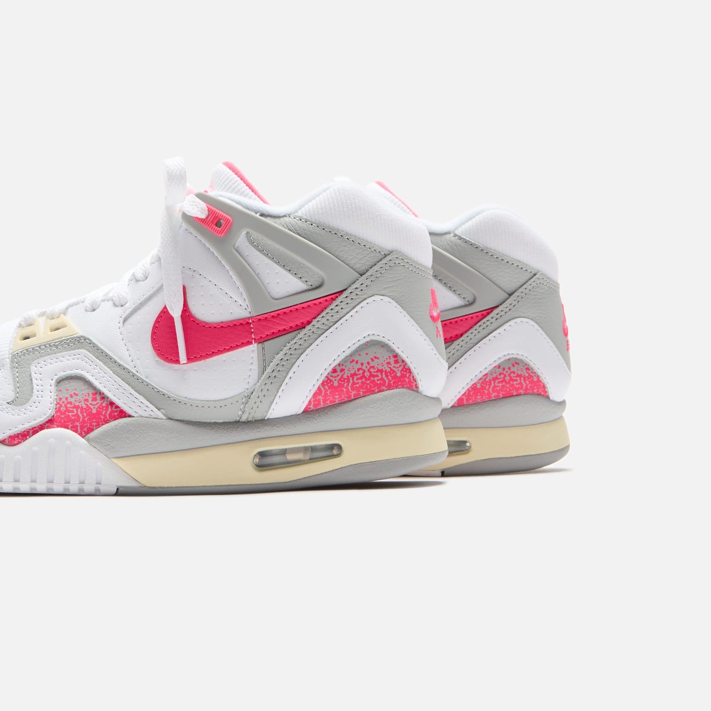 Men Kith Nike Air Tech Challenge II QS - White / Racer Pink / Light Smoke Grey