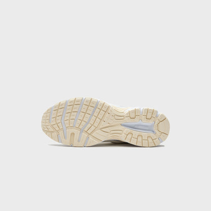 Women Kith Saucony WMNS Ride Millennium - Cream / Silver