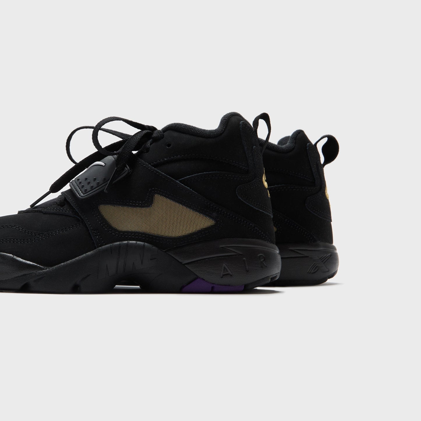 Men Kith Nike Air Diamond Turf - Black / White / Club Purple / Metallic