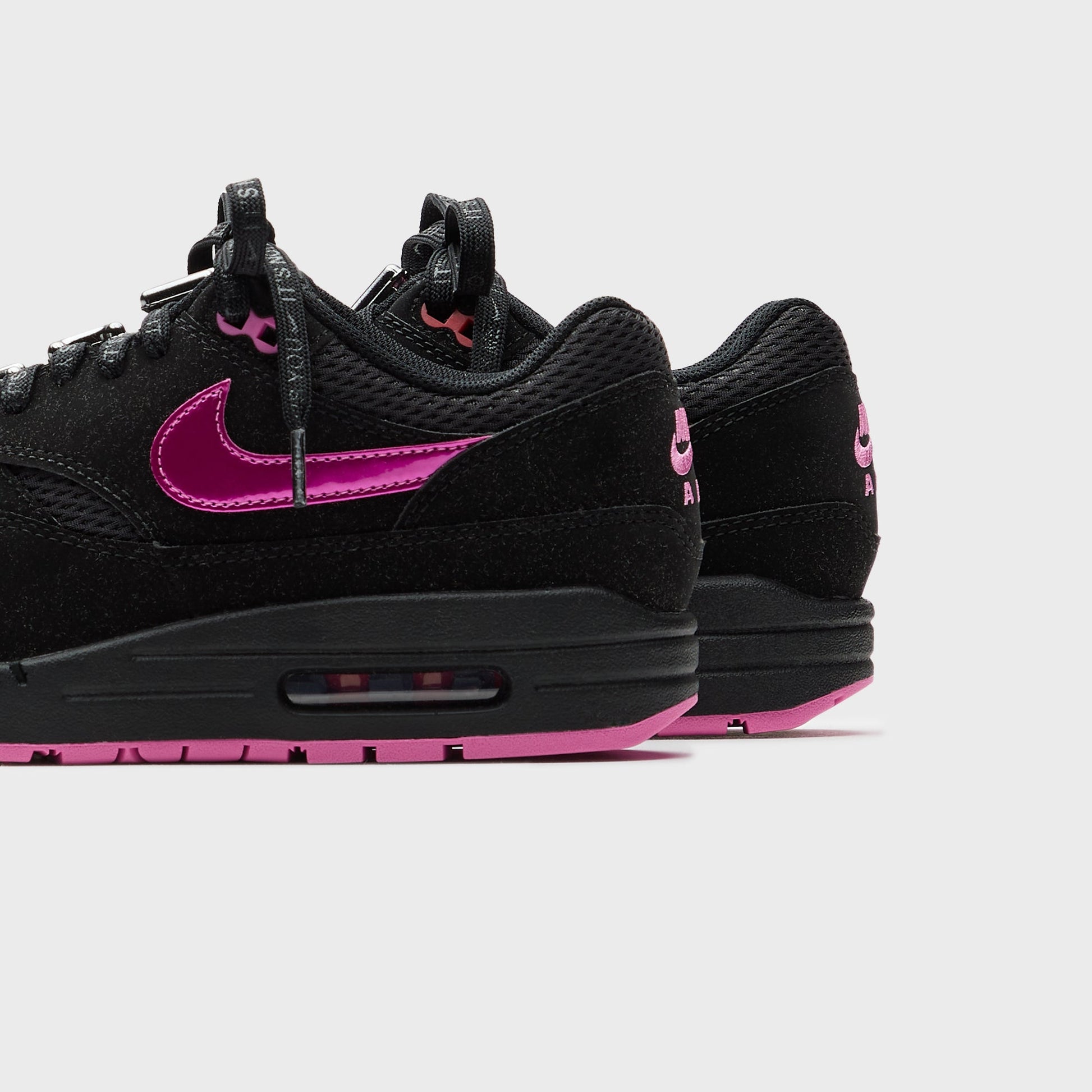 Men Kith Nike Air Max 1 - Black / Playful Pink / University Red
