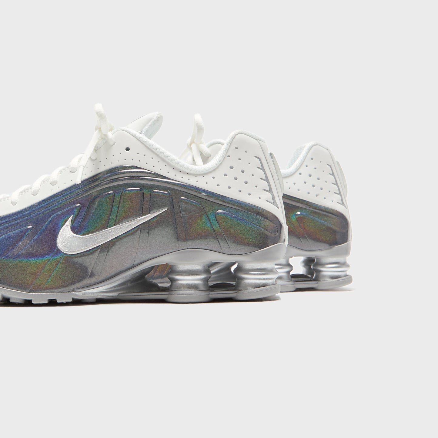 Women Kith Nike WMNS Shox R4 - Hydrangeas / Metallic Silver / Summit White