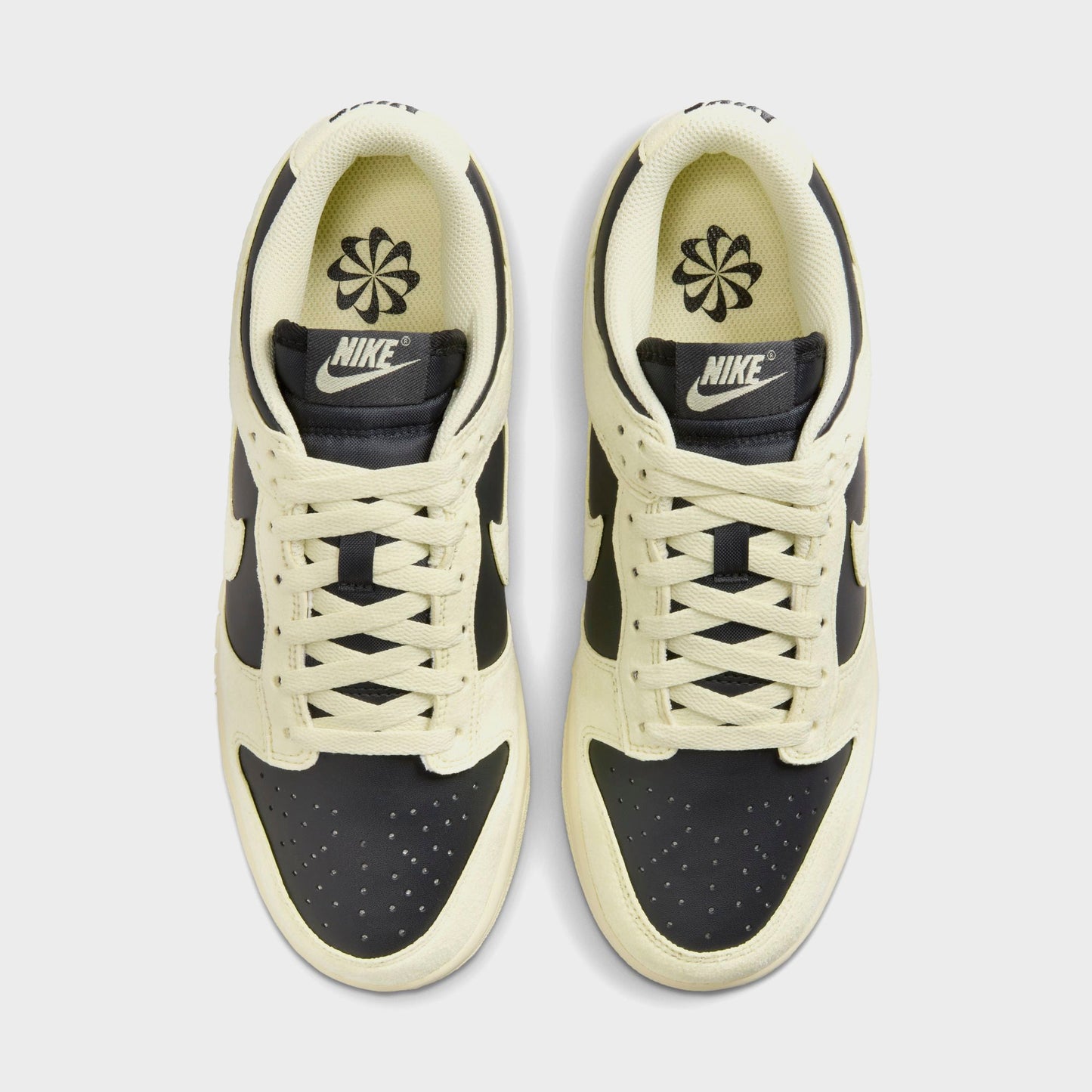 Women Kith Nike WMNS Dunk Low - Off-Noir / Light Khaki / Alabaster