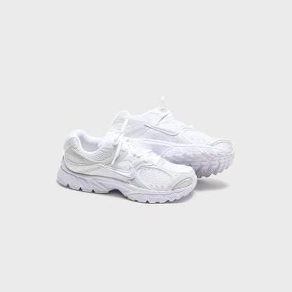 Women Kith Nike WMNS V5 Rnr - White /Black / Metallic Silver