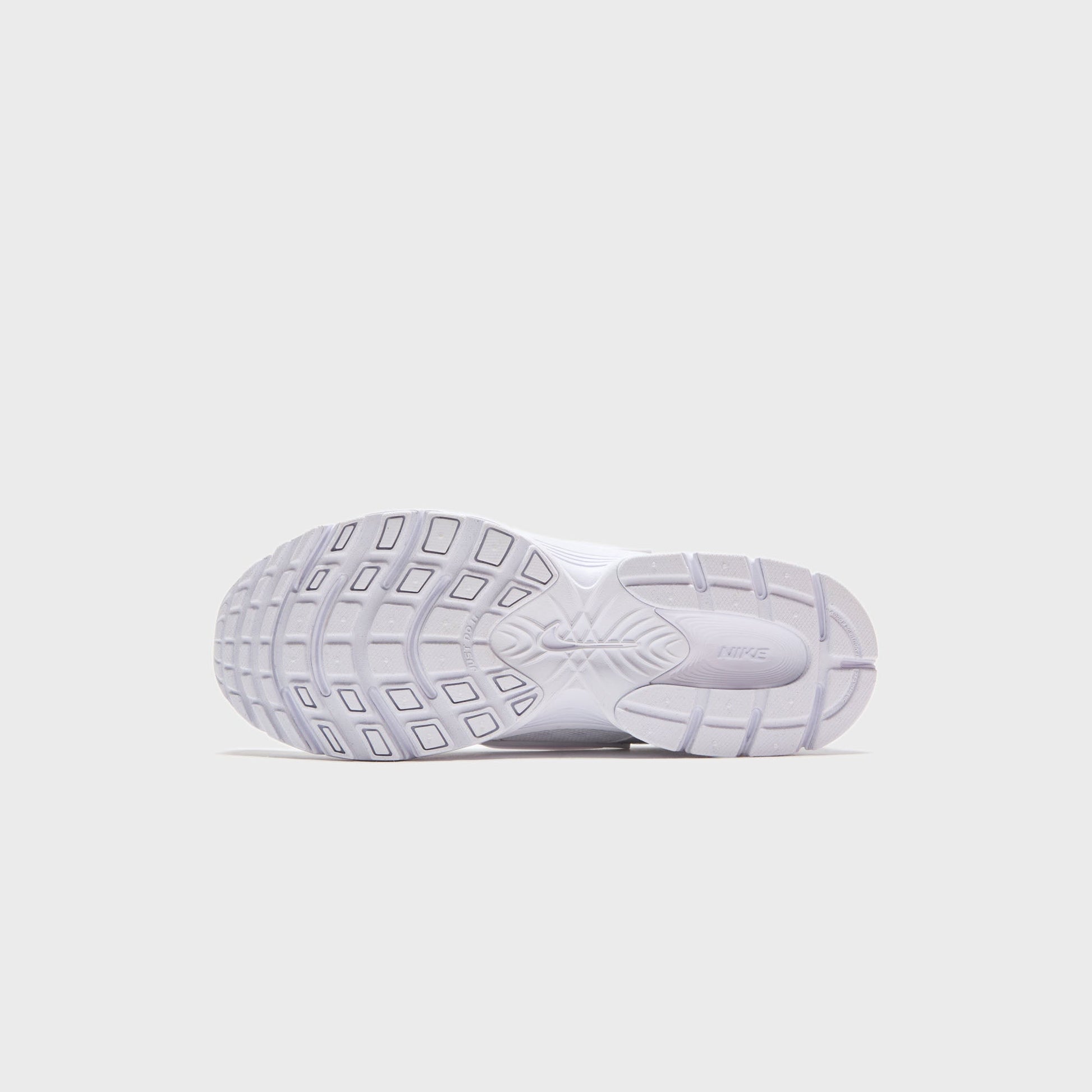 Women Kith Nike WMNS V5 Rnr - White /Black / Metallic Silver