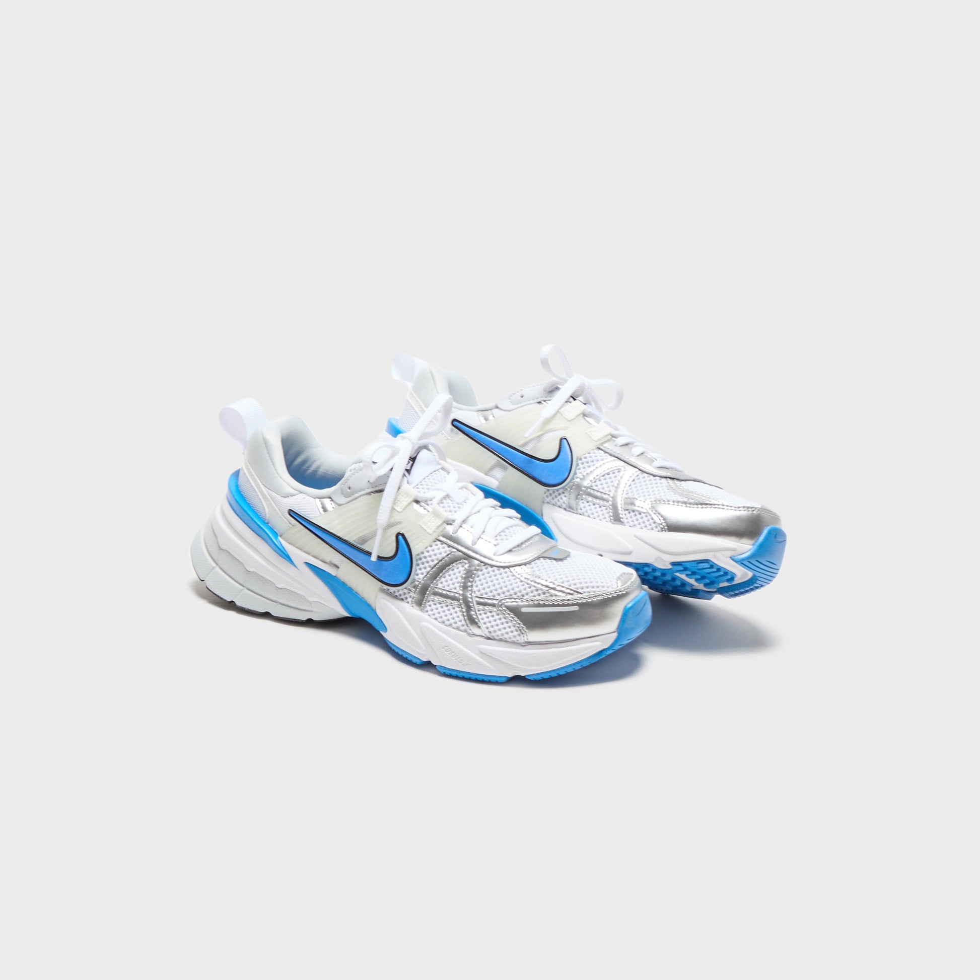 Women Kith Nike WMNS V2K Run - White / Pure Platinum / Summit White / Light Photo