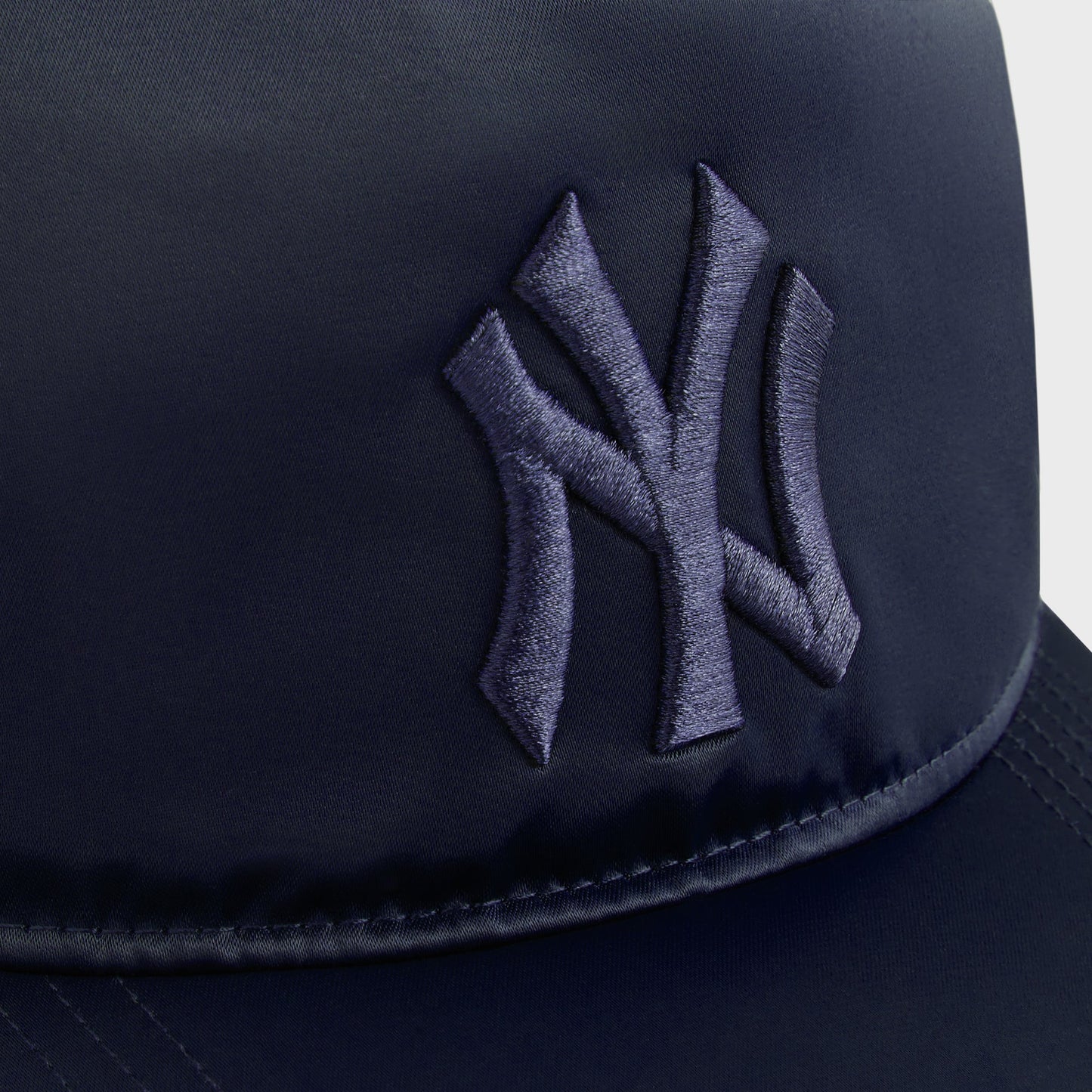 Men Kith Kith & '47 for the New York Yankees Satin Hitch Snapback - Nocturnal