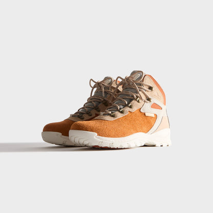 Men Kith Kith & South2 West8 for Columbia Newton Ridge™ - Light Adobe Snowcap