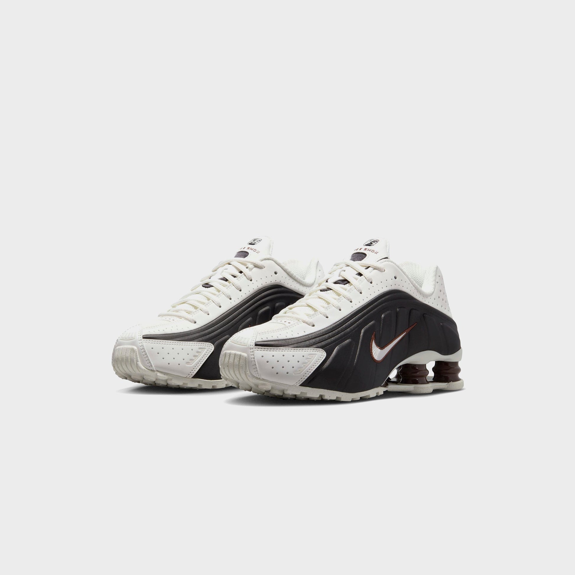 Women Kith Nike WMNS Shox R4 - Sail / Black / Fauna Brown / Sail