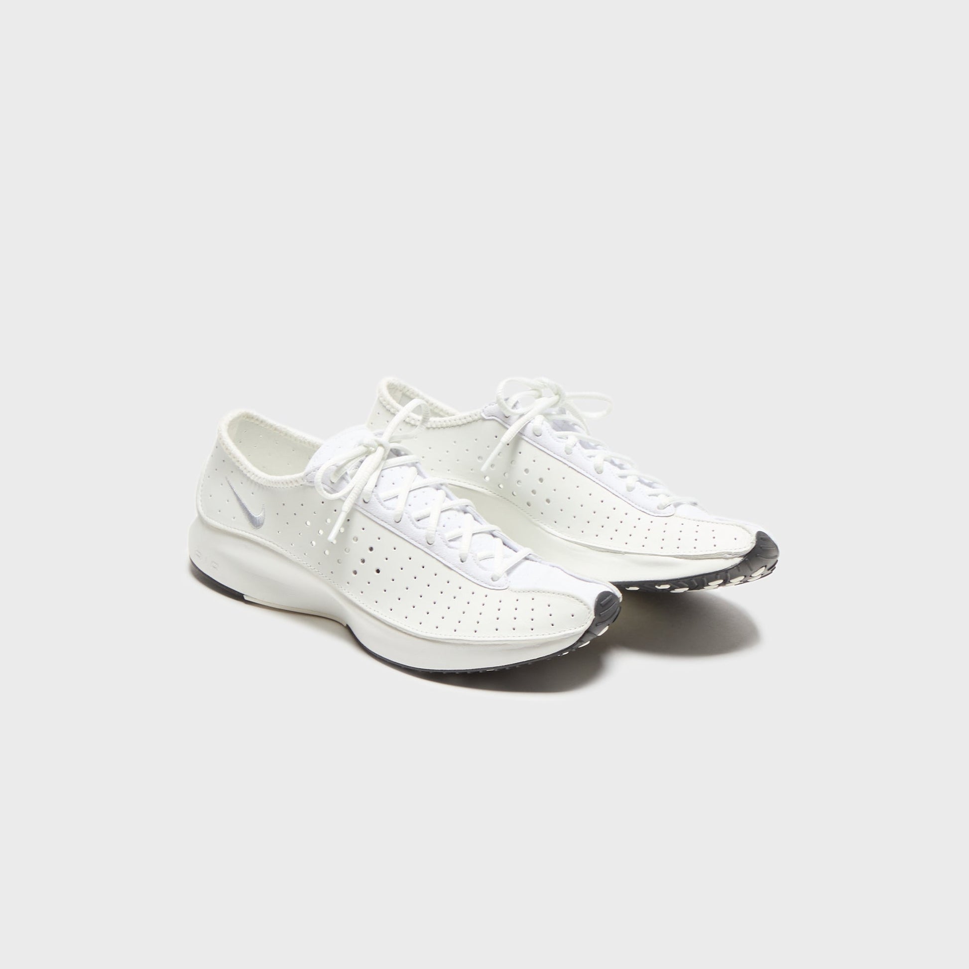 Women Kith Nike WMNS Air Superfly - White / Metallic Silver / Black / Sail