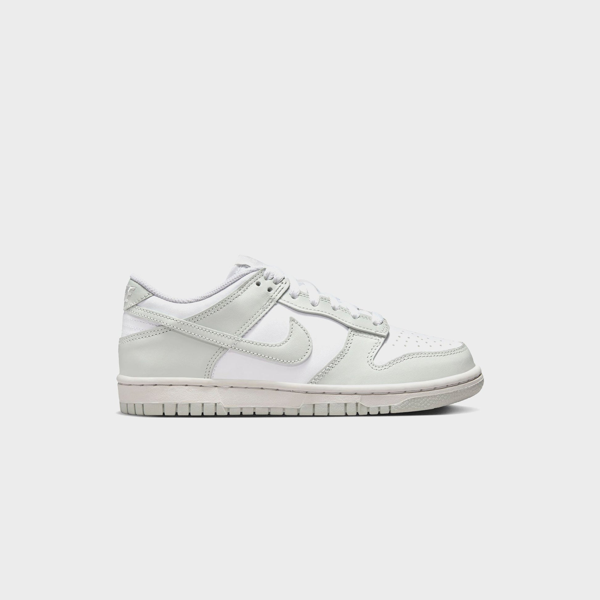 Kids Kith Nike GS Dunk Low - White / Light Silver / Photon Dust