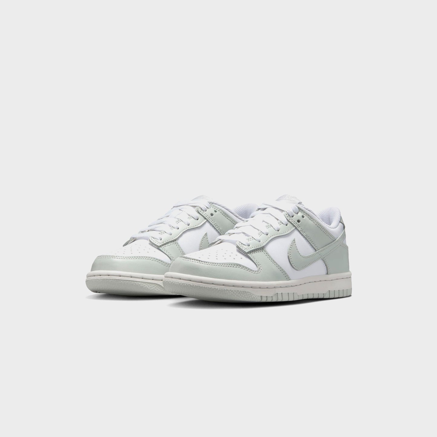 Kids Kith Nike GS Dunk Low - White / Light Silver / Photon Dust