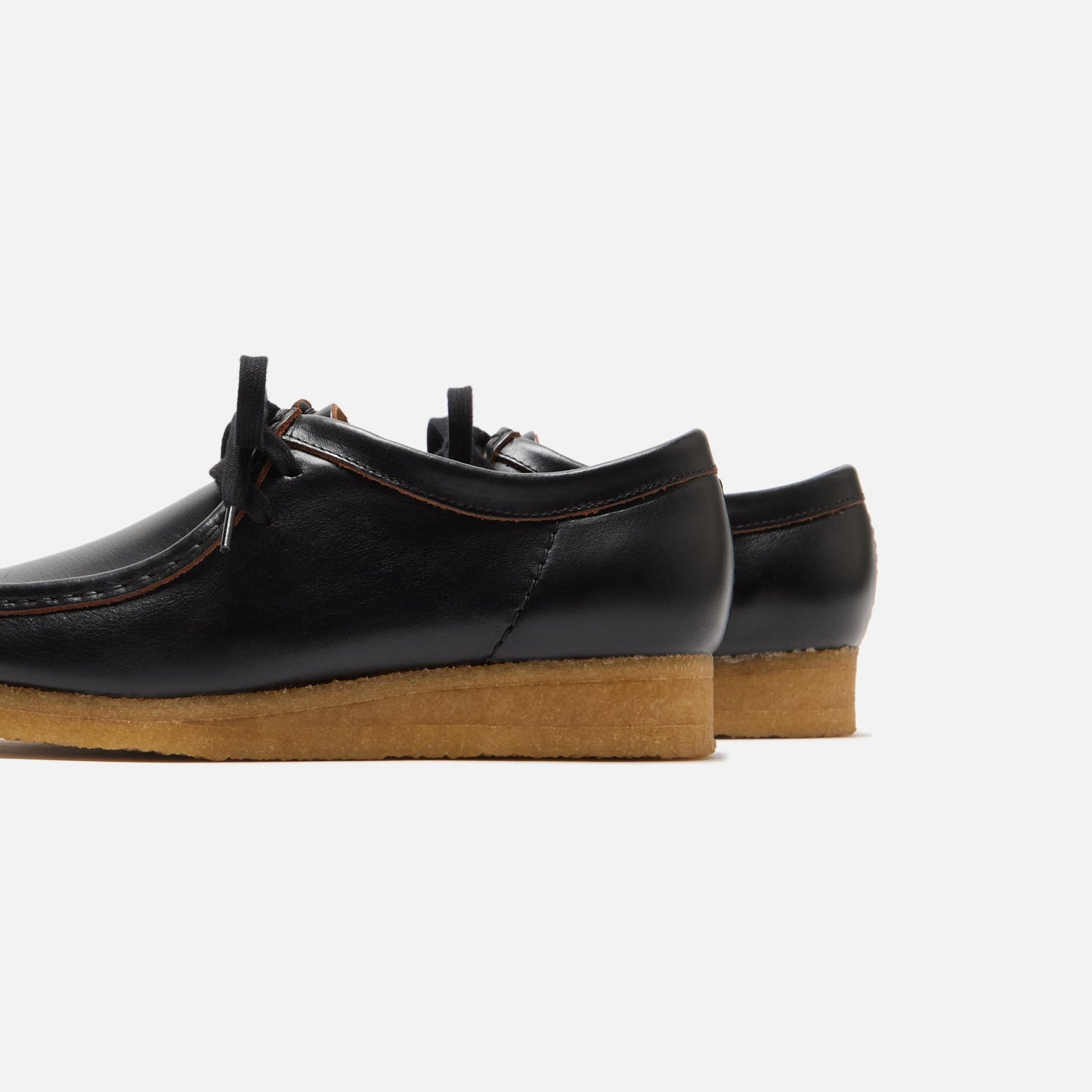 Men Kith Clarks Wallabee - Black Smooth Leather
