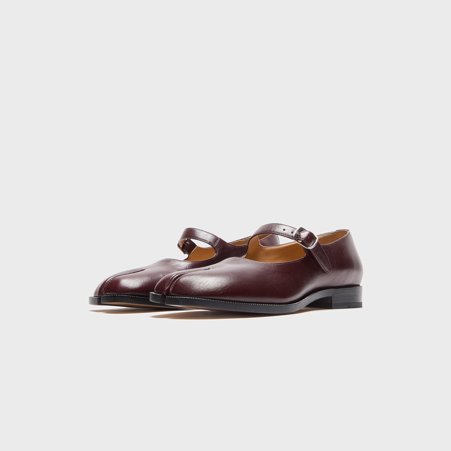 Women Kith Maison Margiela Tabi Mary Jane - Vineyard Wine