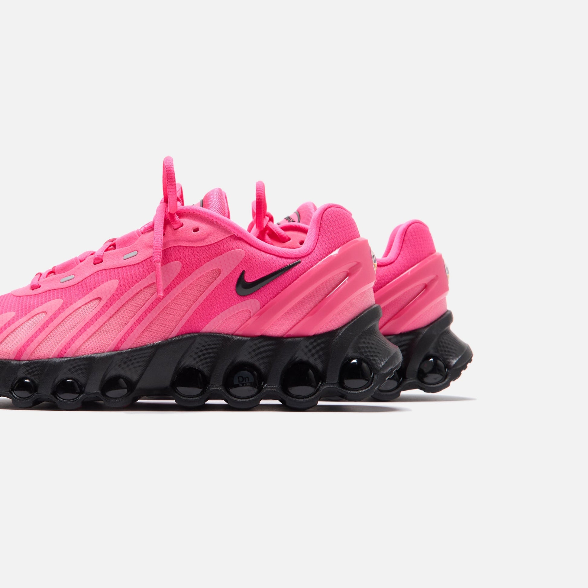 Men Kith Nike Air Max DN8 - Hyper Pink / Black