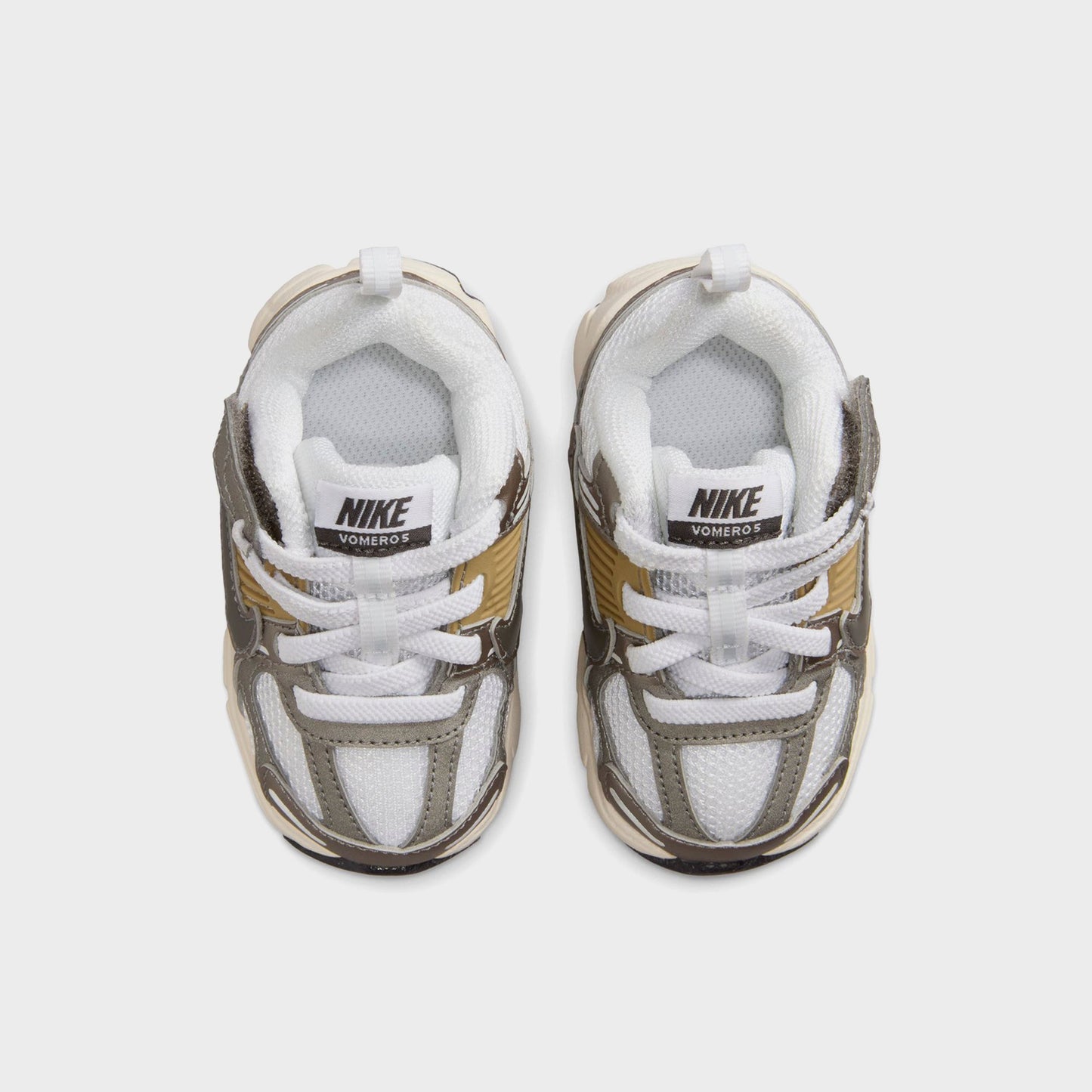 Kids Kith Nike TD Zoom Vomero 5 - Metallic Pewter / Medium Ash / Parachute Beige