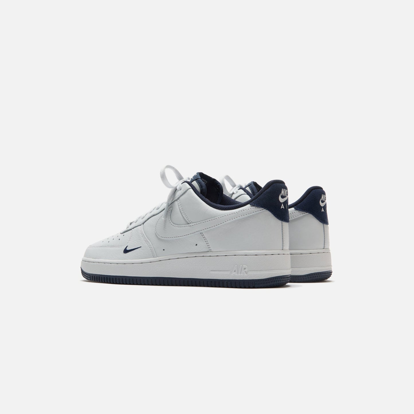 Men Kith Nike Air Force 1 ’07 Lv8 - Photon Dust / Obsidian / Photon Dust