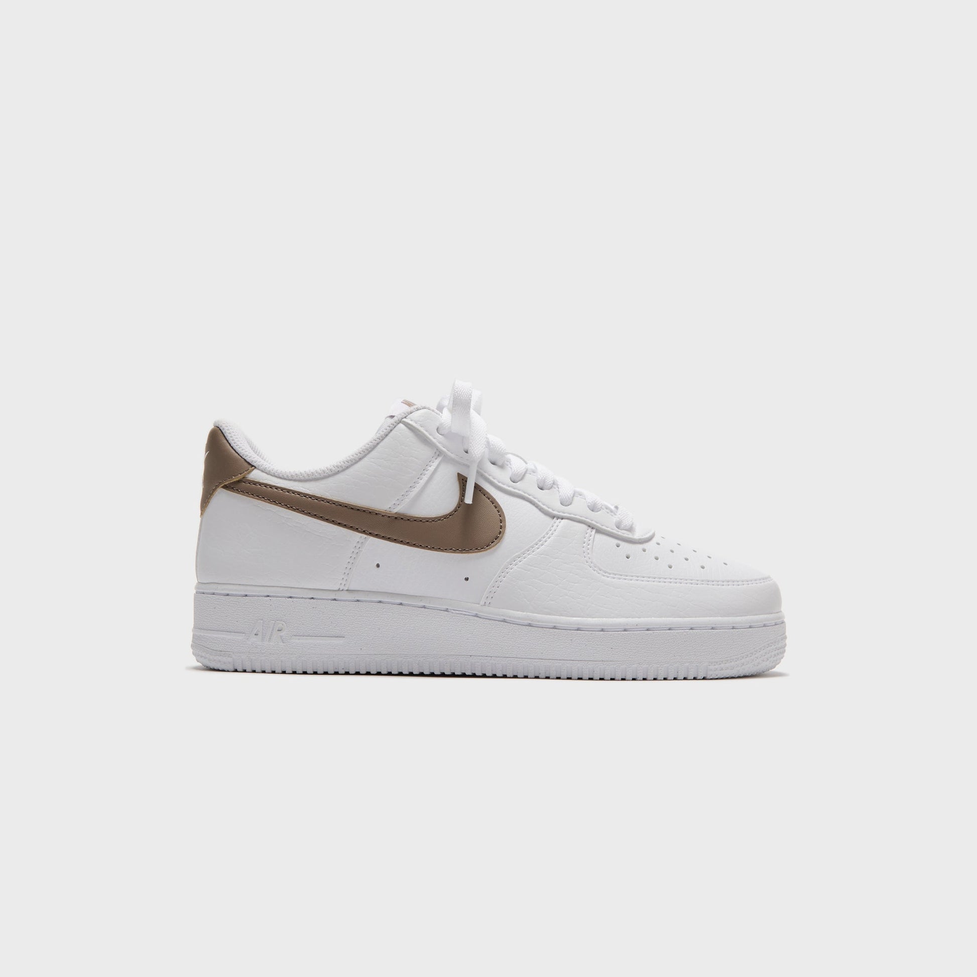 Women Kith Nike WMNS Air Force 1 '07 - White / Mink Brown