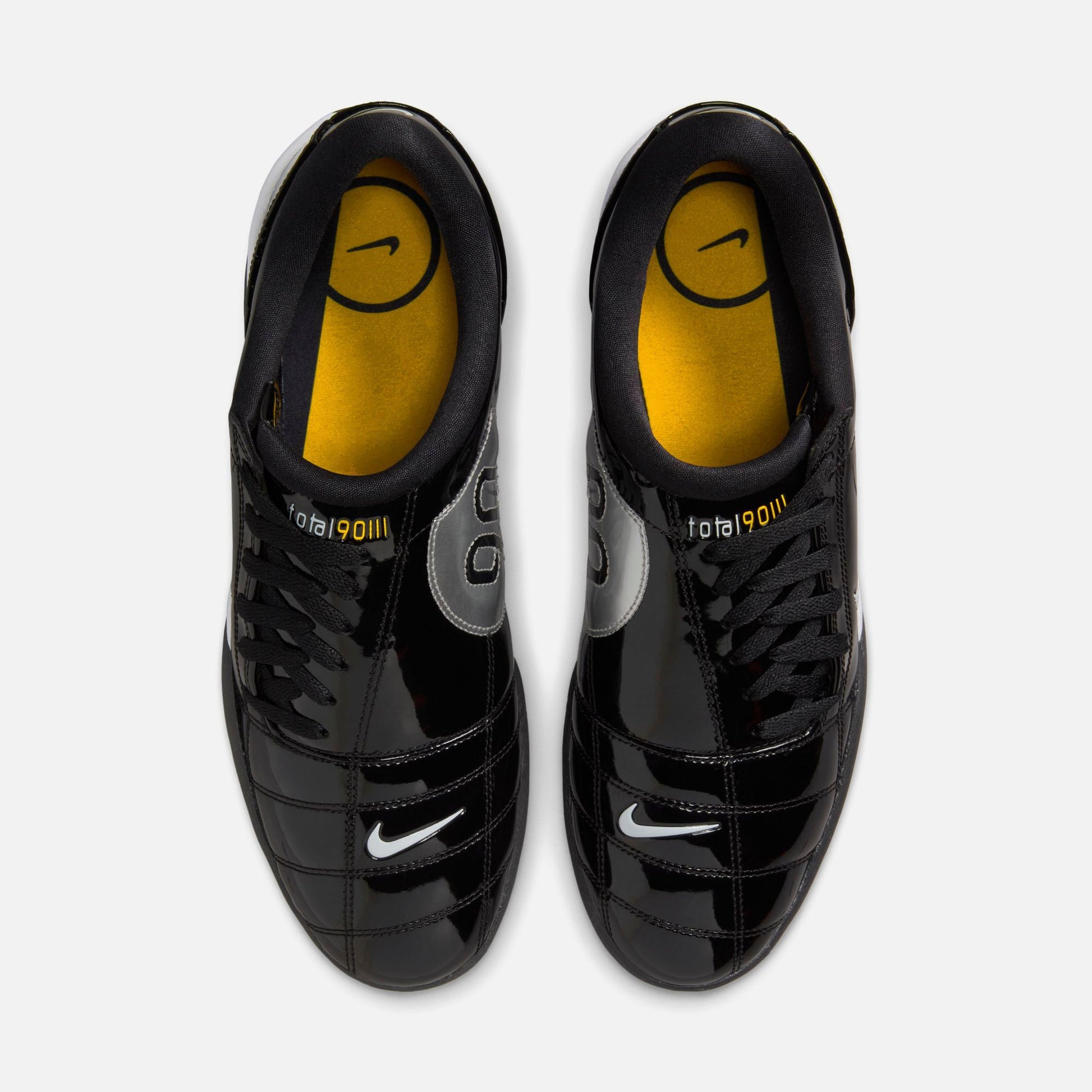 Men Kith Nike Total 90 III - Black / White / Metallic Silver