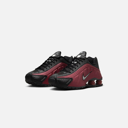 Women Kith Nike WMNS Shox R4 - Black / Metallic Silver / Team Red